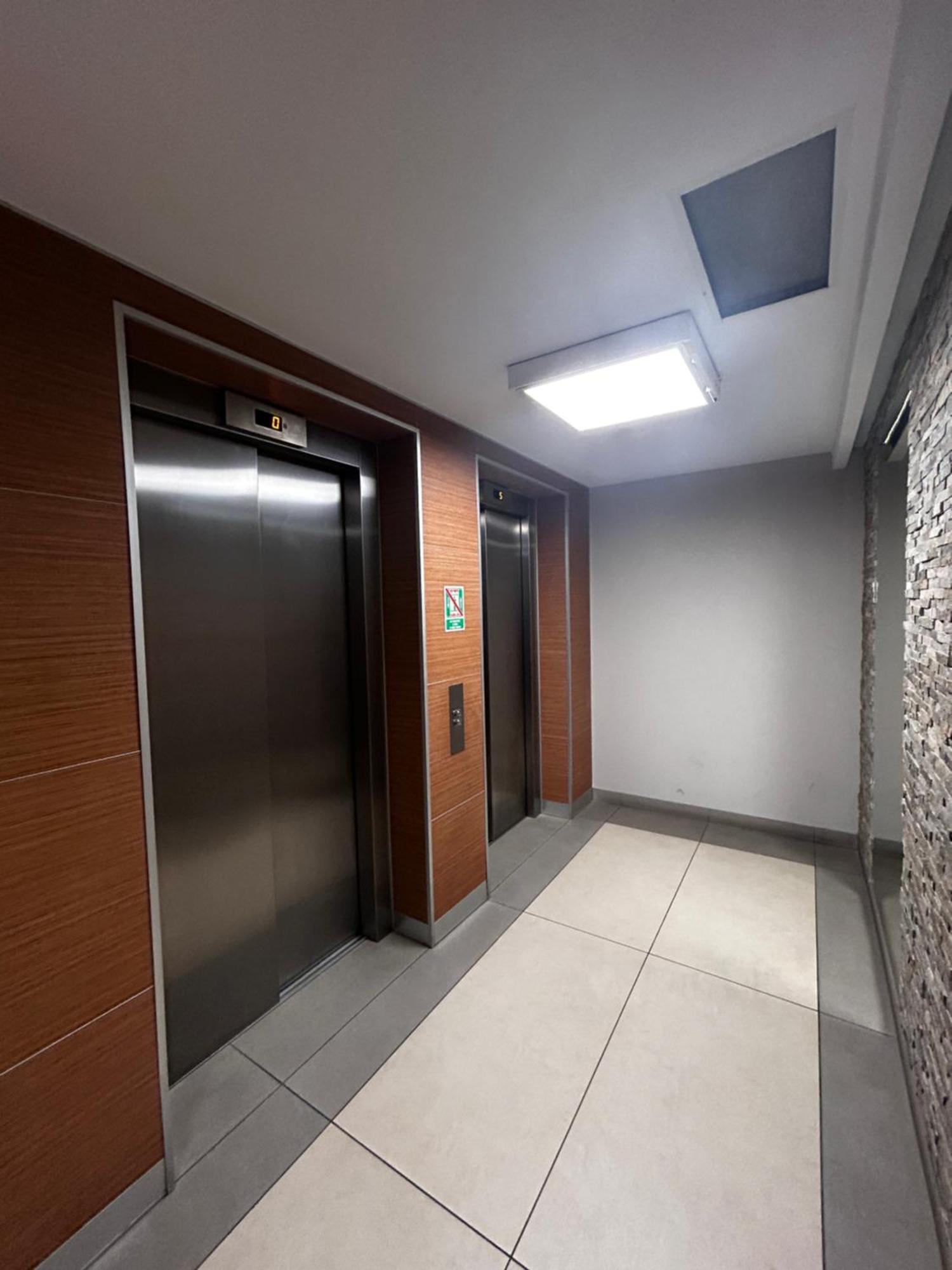 Apartament Podwale Odra Tower Rynek 15 Floor فروتسواف المظهر الخارجي الصورة